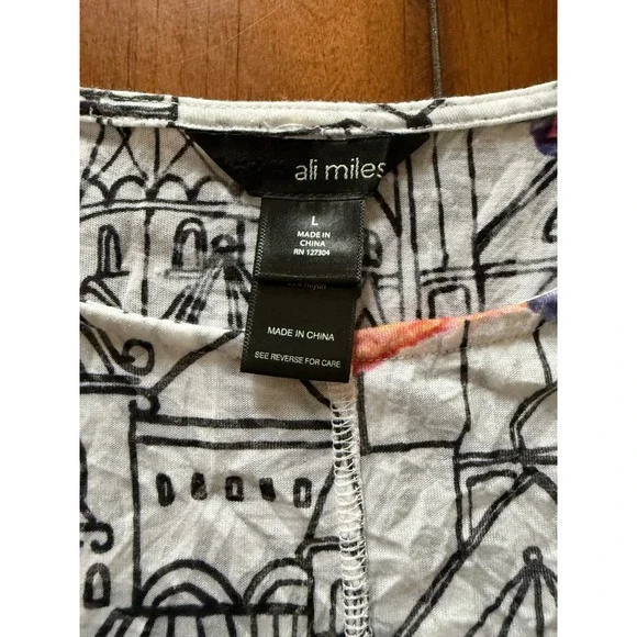 Ali Miles Womens L Tunic Top Butterfly Cityscape Print 3/4 Sleeve Art to Wear - Picture 4 of 8